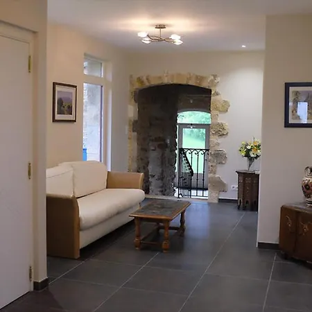 Stunning 5-Bed Stone House With Heated Pool Rouffignac Saint-Cernin