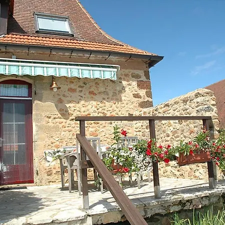 Ferienhaus Stunning 5-Bed Stone House With Heated Pool Rouffignac Saint-Cernin